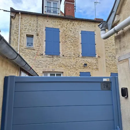 Holiday home D-day La Maove *